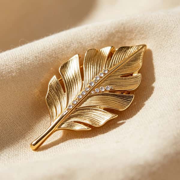 Polished Gold Veined Leaf Brooch